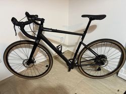 Cannondale Topstone 4, hollowtech - de-facto nové, nájezd do 200km