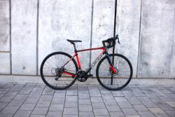 SIlniční karbonové kolo Specialized Roubaix