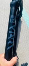 Rock Shox Yari 170 29' DebonAir