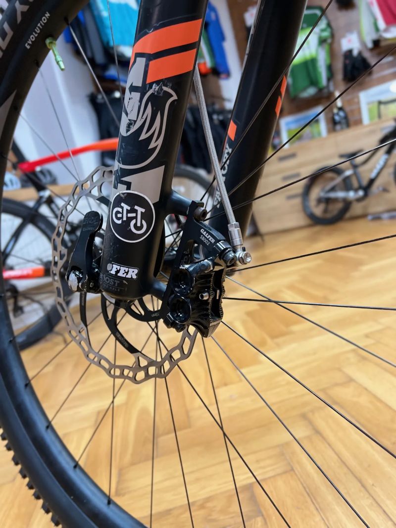 Pivot Cycles Pivot Firebird 29 vel. XL - Super stav 