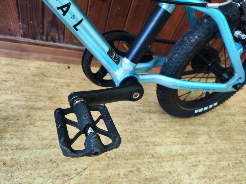 Rascal Rascal 14 aqamarine (modrá)