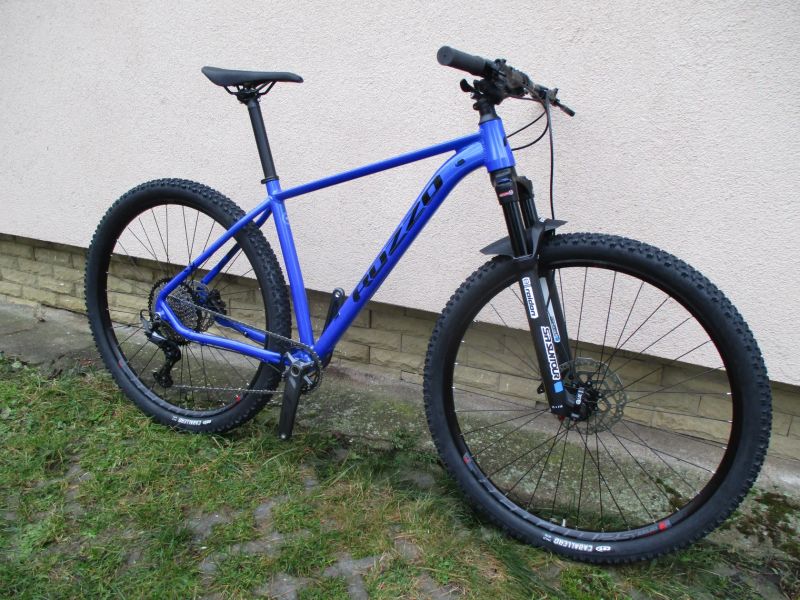 Nové 29" kolo ROZZO BOOST 30 19", Deore 1x12, vzduch. vidlice Suntour Raidon 34, pevné osy