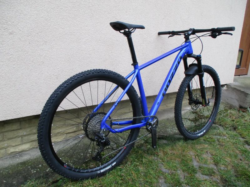 Nové 29" kolo ROZZO BOOST 30 19", Deore 1x12, vzduch. vidlice Suntour Raidon 34, pevné osy