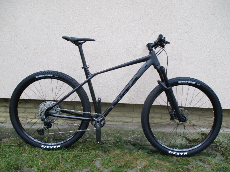Nové 29" kolo MRX ER25 19,5", Shimano Deore/SLX 1x12, vzduch. vidlice Manitou Machete, pevné osy