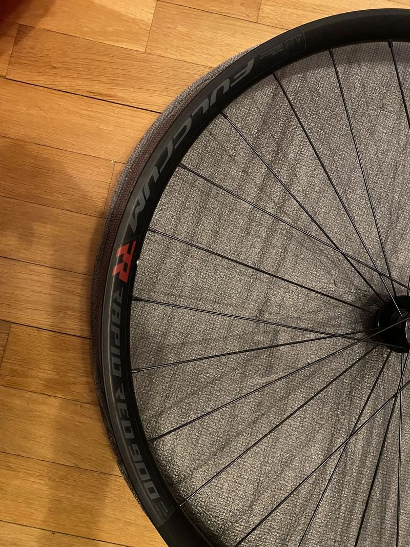 Fulcrum RAPID RED 900 XDR, centrlock