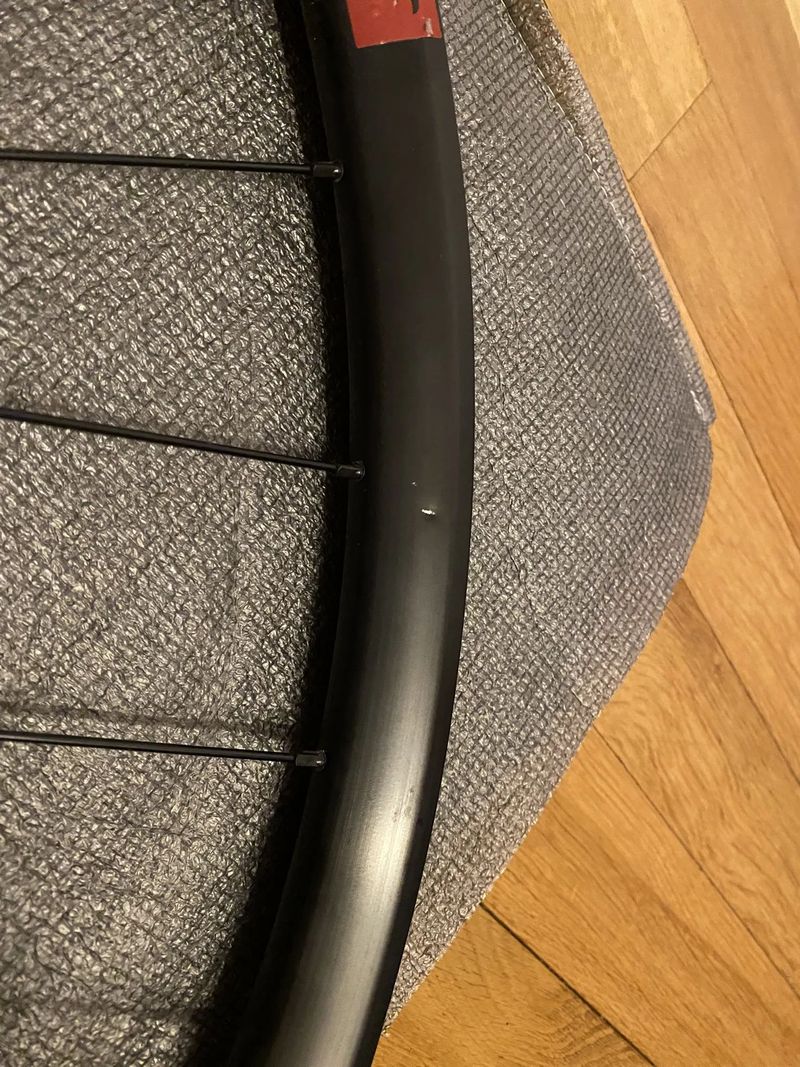 Fulcrum RAPID RED 900 XDR, centrlock