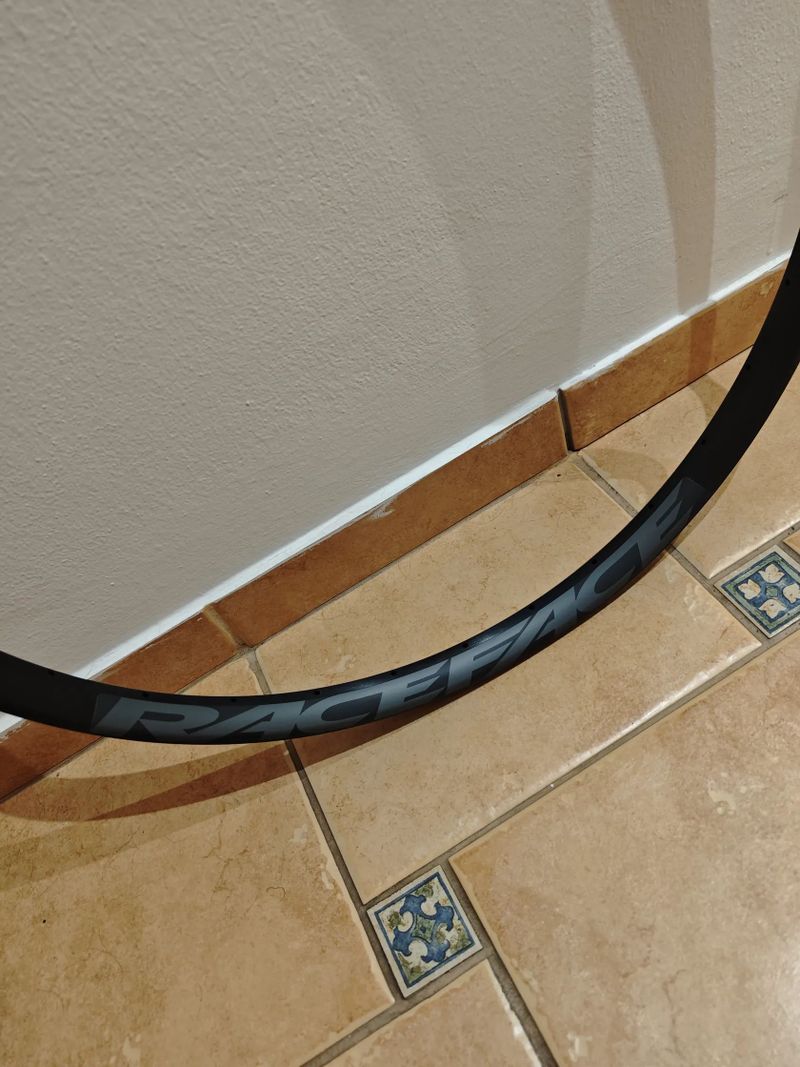 Ráfky Race Face AR30 29" 32d