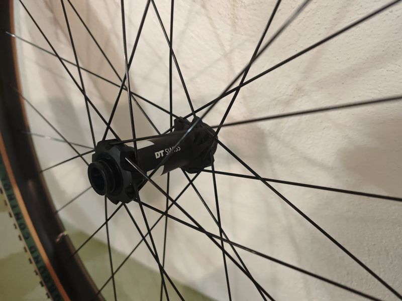 Kola DT Swiss 350 + Newman ráfky 