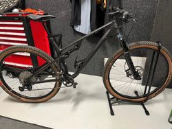 Cube Stereo AMS ZERO99 C:68X Race 29 blackline 2025