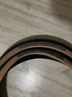 NOVÉ pláště Specialized Ground Control Grid T7 29x2.35