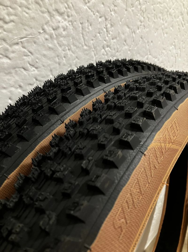 NOVÉ pláště Specialized Ground Control Grid T7 29x2.35