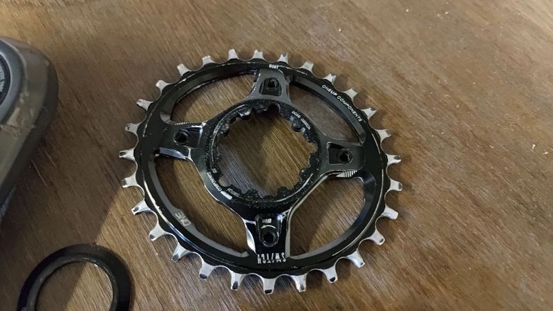 Karbonové kliky Praxis Works Girder 170 mm + převodník OneUp 28z oválný