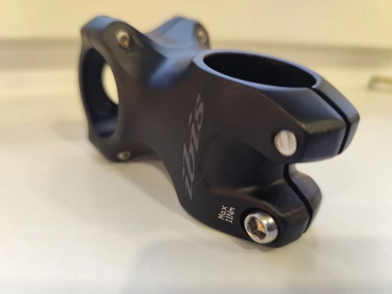 Představec 2x MAX1 , IBIS, 31,8