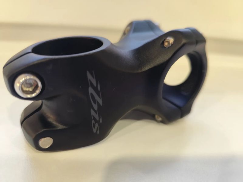 Představec 2x MAX1 , IBIS, 31,8