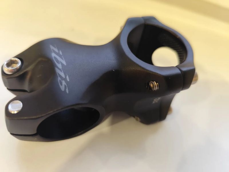 Představec 2x MAX1 , IBIS, 31,8