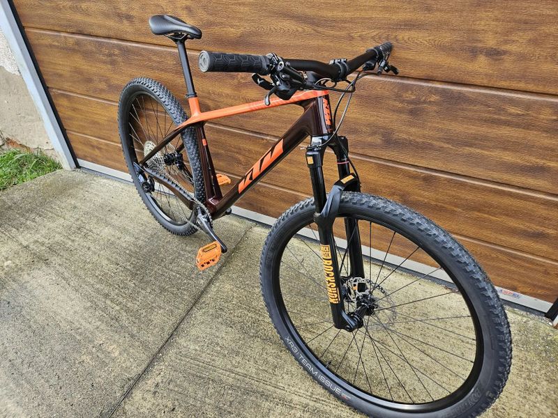 KTM Myroon Exonic 2024