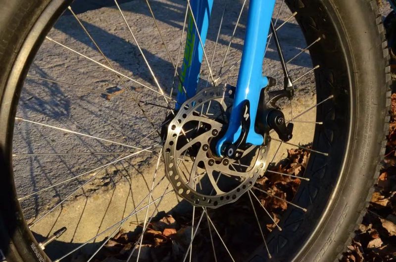 Specialized Fatboy 24 – dětský + 1 řídítka navíc