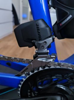 Přesmykač SRAM Rival eTap AXS D1 a přehazovačka Sram Rival eTap AXS D1 12s 36T - bez baterie 