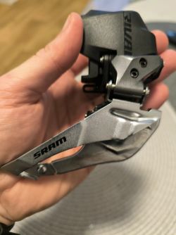 Přesmykač SRAM Rival eTap AXS D1 a přehazovačka Sram Rival eTap AXS D1 12s 36T - bez baterie 