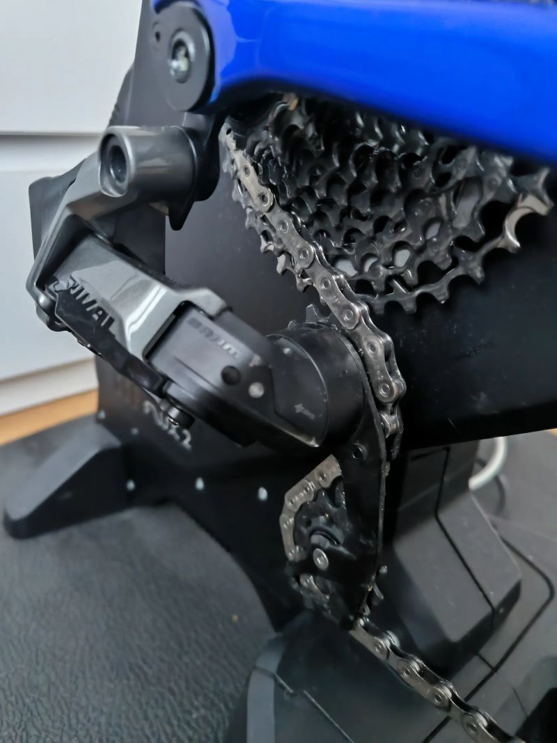 Přesmykač SRAM Rival eTap AXS D1 a přehazovačka Sram Rival eTap AXS D1 12s 36T - bez baterie 
