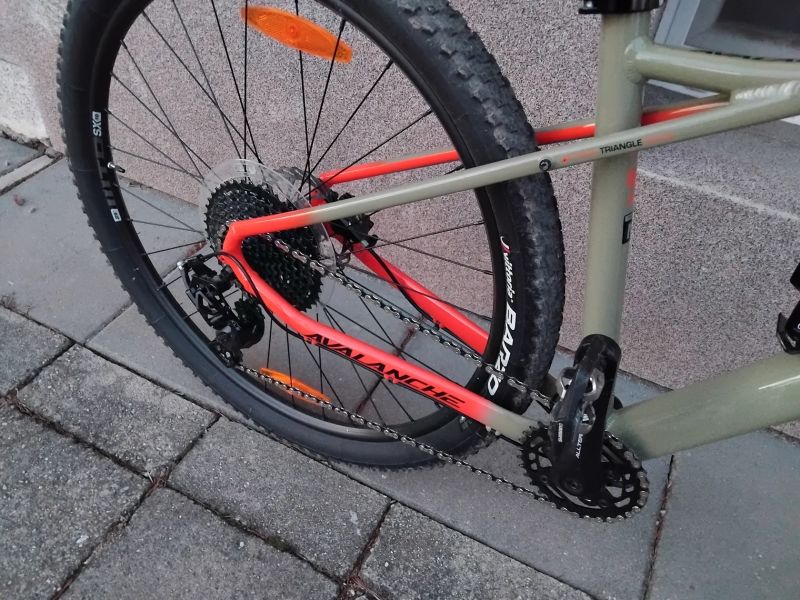 GT Avalance Elite 29