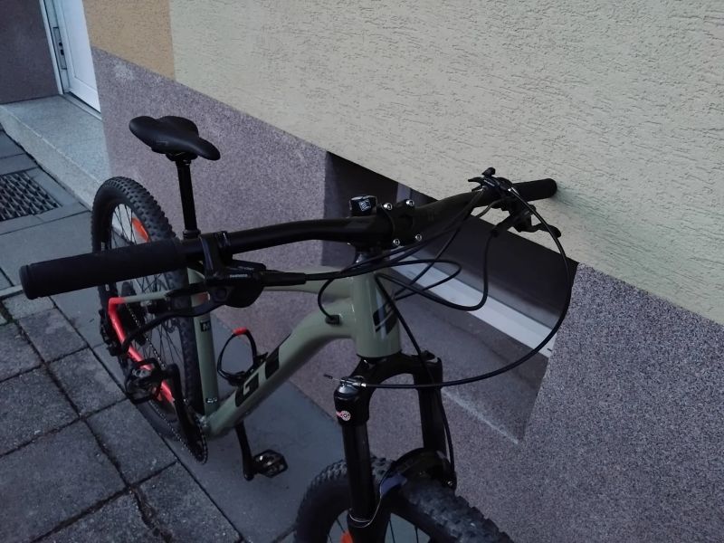 GT Avalance Elite 29