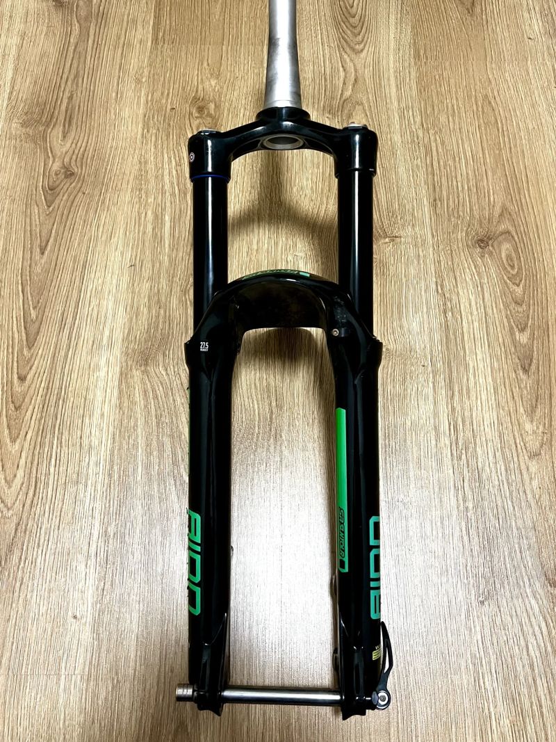 SR Suntour 35 Aion 150mm Boost