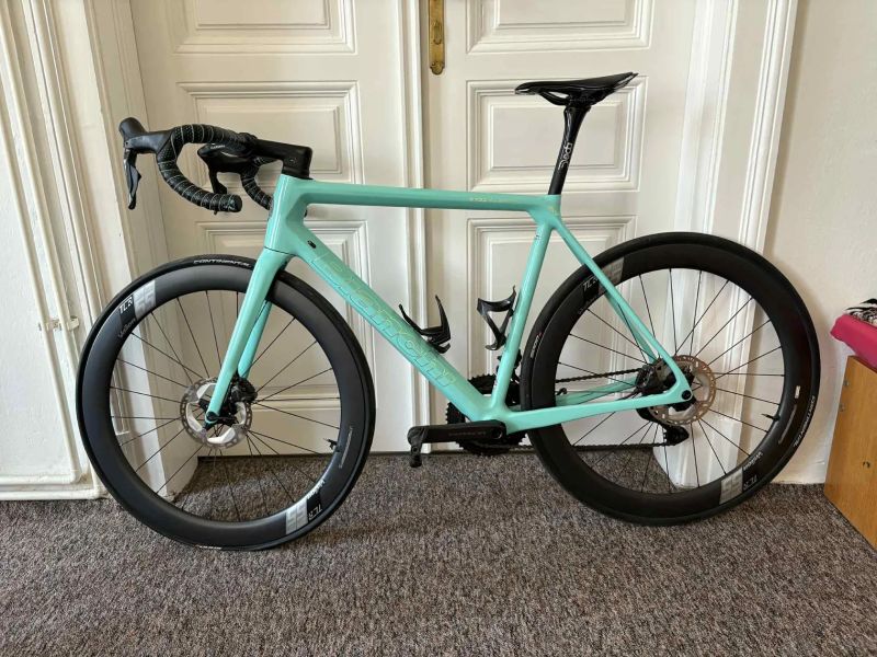 Bianchi Specialissima Disc Ultegra Di2 12sp. vel. 57