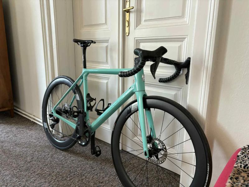 Bianchi Specialissima Disc Ultegra Di2 12sp. vel. 57