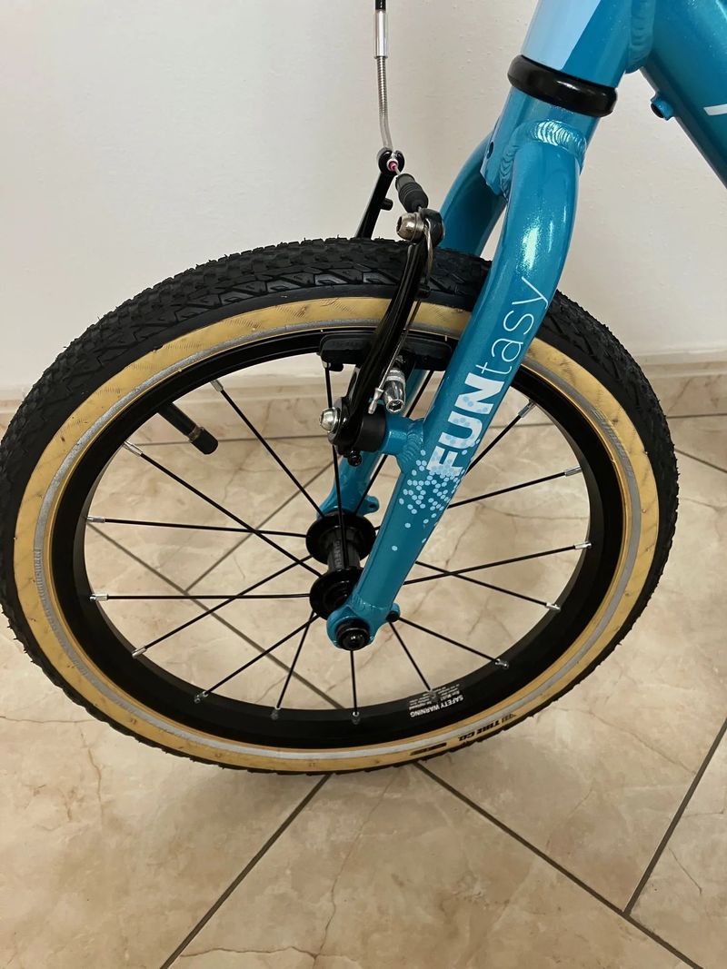 Scool ACADEMY Grade 3 FUNtasy