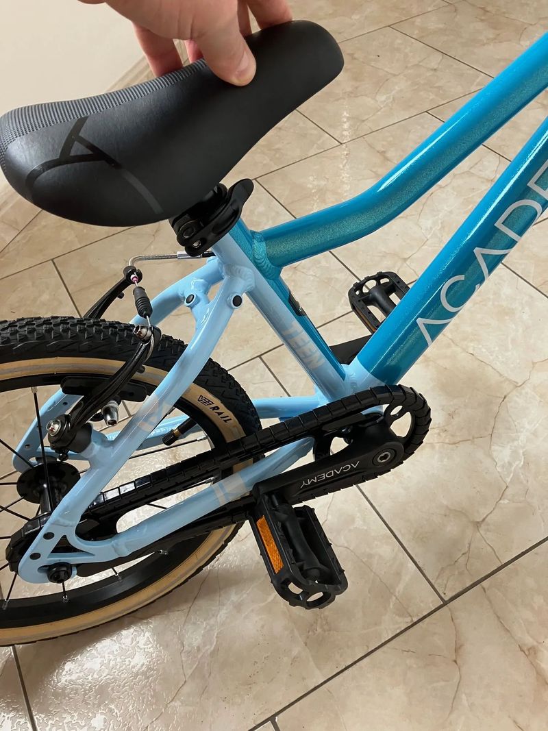 Scool ACADEMY Grade 3 FUNtasy