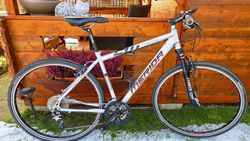 Trekové kolo Merida Crossway TFS 900-Sport-V vel. 19" 168-183cm nevyužité jako NOVÉ.