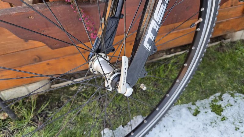 Trekové kolo Merida Crossway TFS 900-Sport-V vel. 19" 168-183cm nevyužité jako NOVÉ.