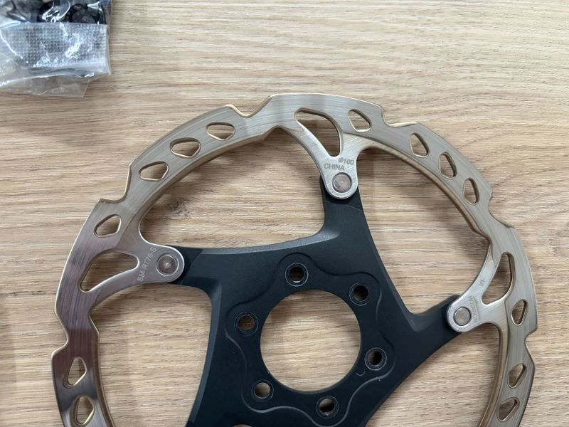 Shimano SM-RT76 (180mm a 160mm) - 6 děr