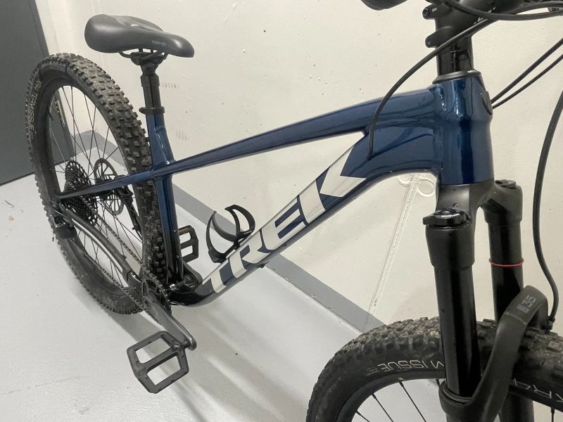 Prodám kolo Trek Roscoe 8 2023