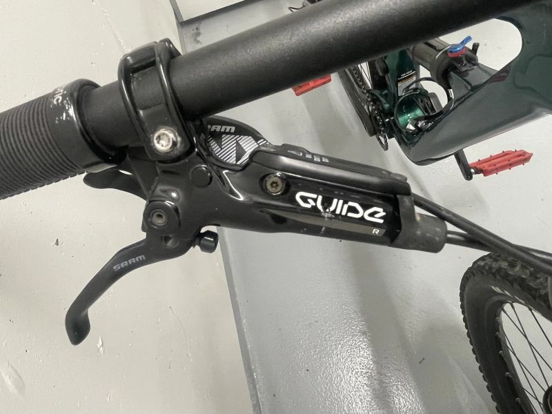 Prodám kolo Cannondale Habit Carbon 3