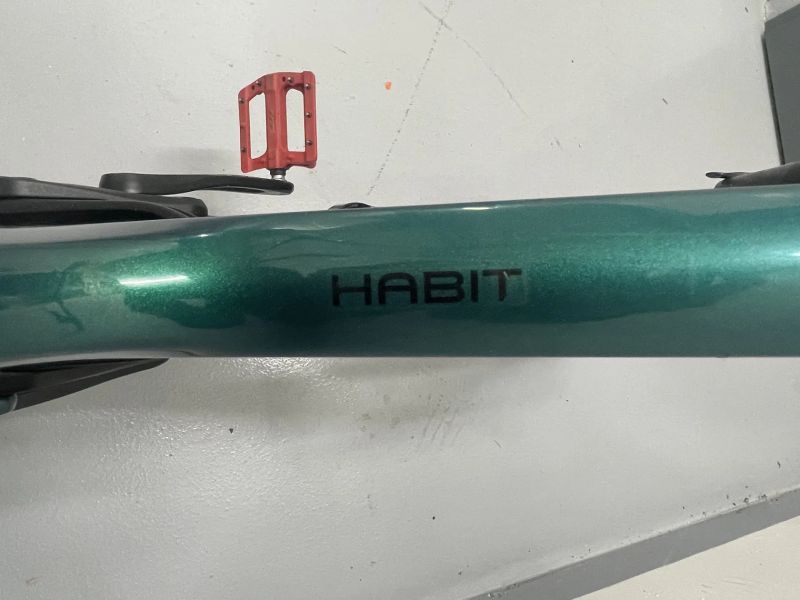 Prodám kolo Cannondale Habit Carbon 3