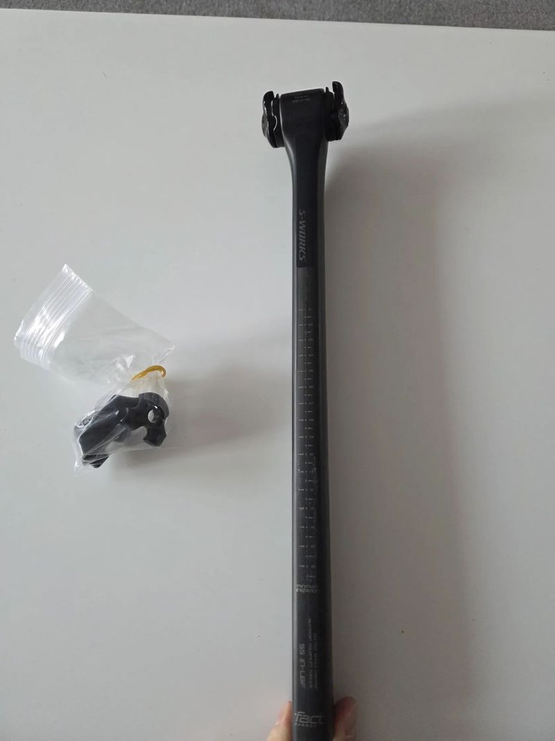 Sedlovka S-Works Tarmac SL7 20mm Offset - satin carbon