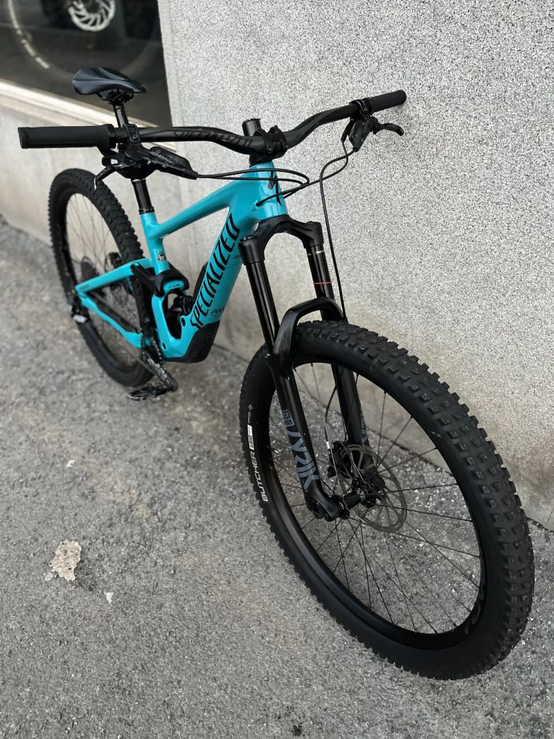 Specialized Enduro Comp velikost S2 160-173cm pro mladé ridery !