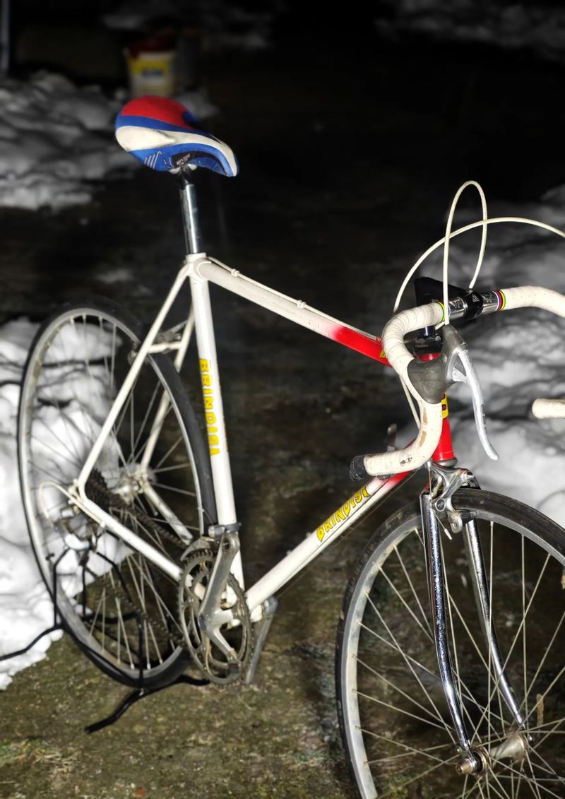 Staré silniční kolo