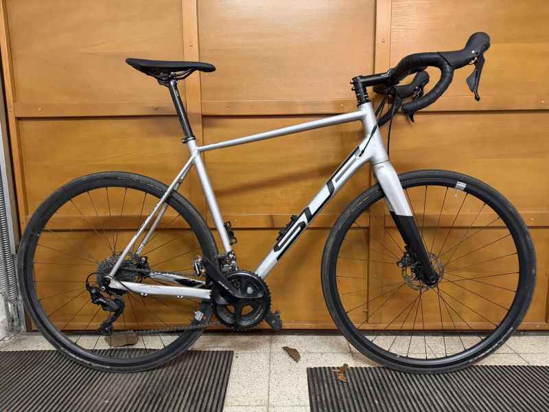 Superior X-ROAD Issue