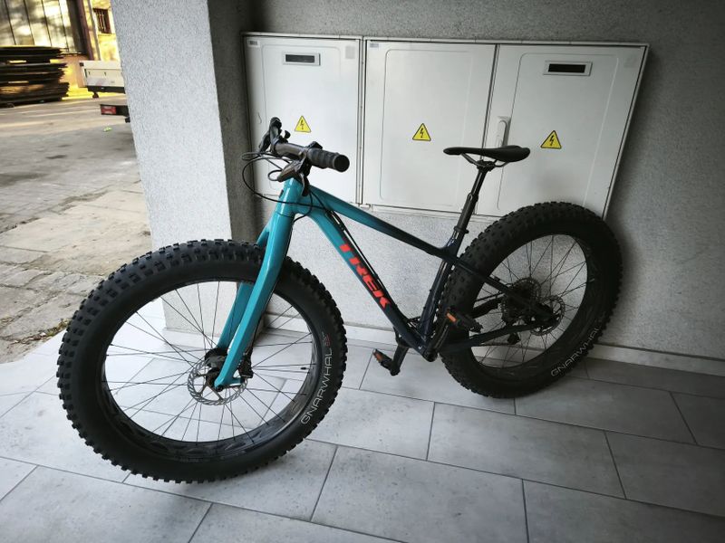 Trek Farley5