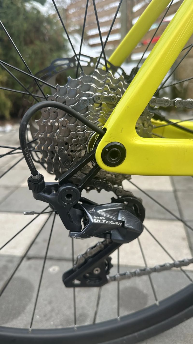 Scott Addict RC 30 (2021) - Karbonový Závodní Stroj