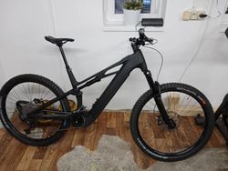 Cube Cube stereo hybrid one 44 hpc race 800 2025