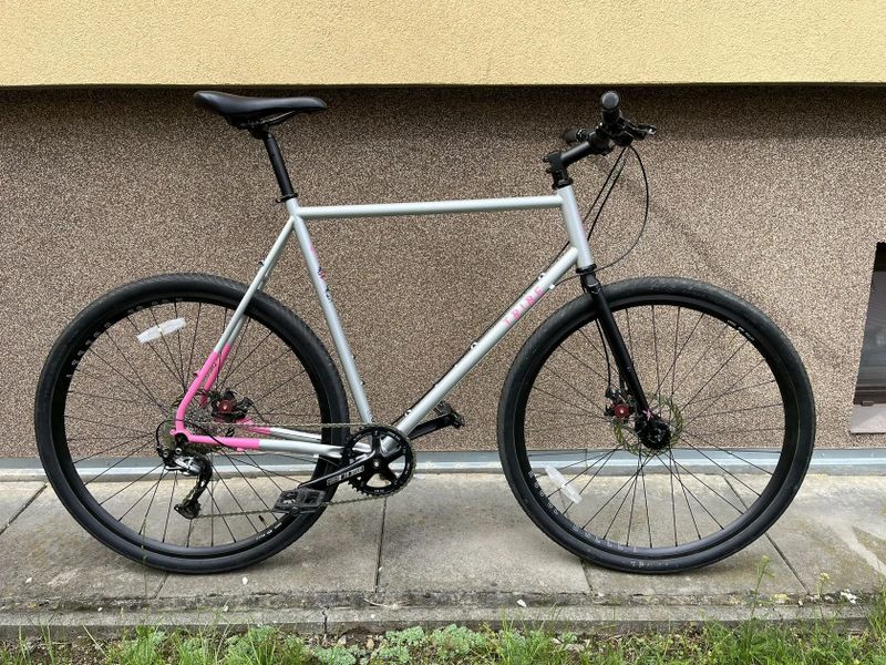 Rám Tribe Urban Cross, vel. 62