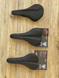 Sedla WTB Volt 135/150, Specialized Bridge 143