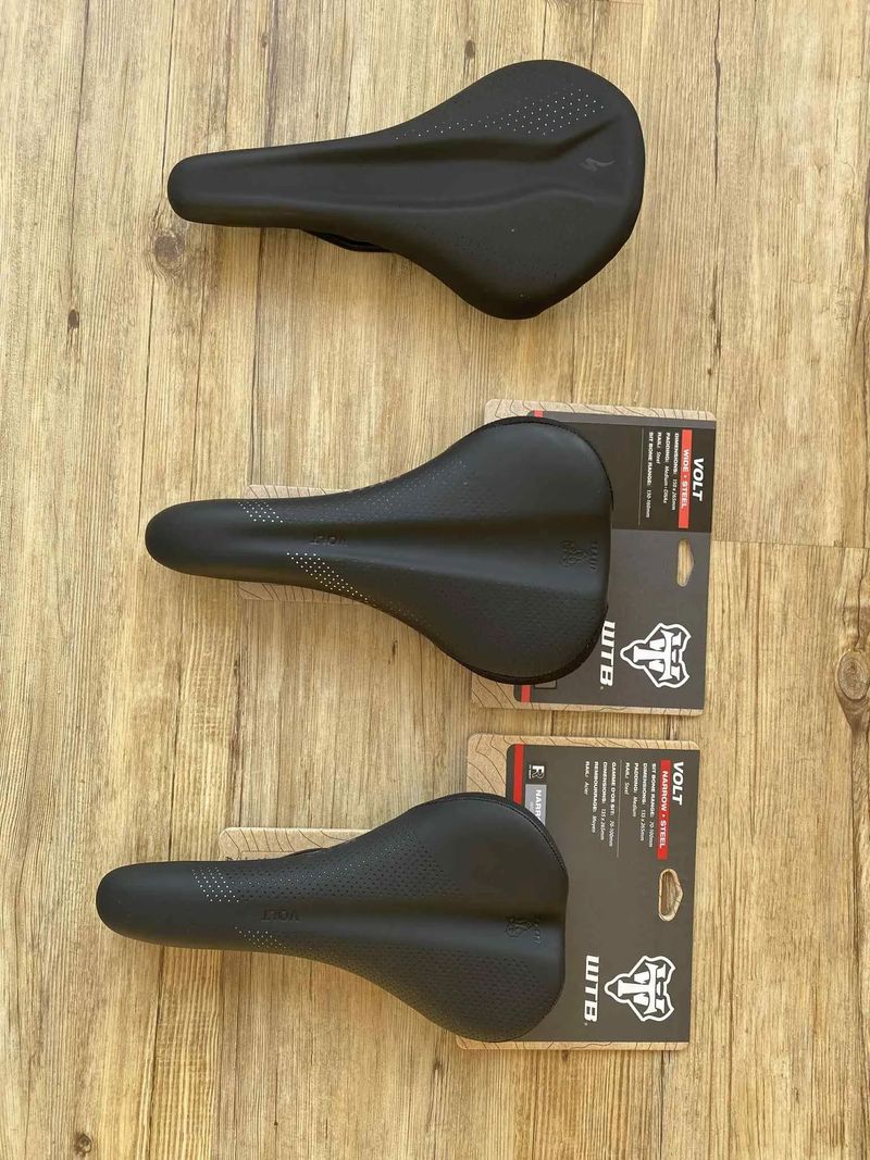 Sedla WTB Volt 135/150, Specialized Bridge 143