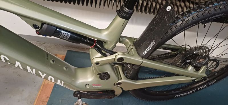 Canyon Neuron ON fly CF7