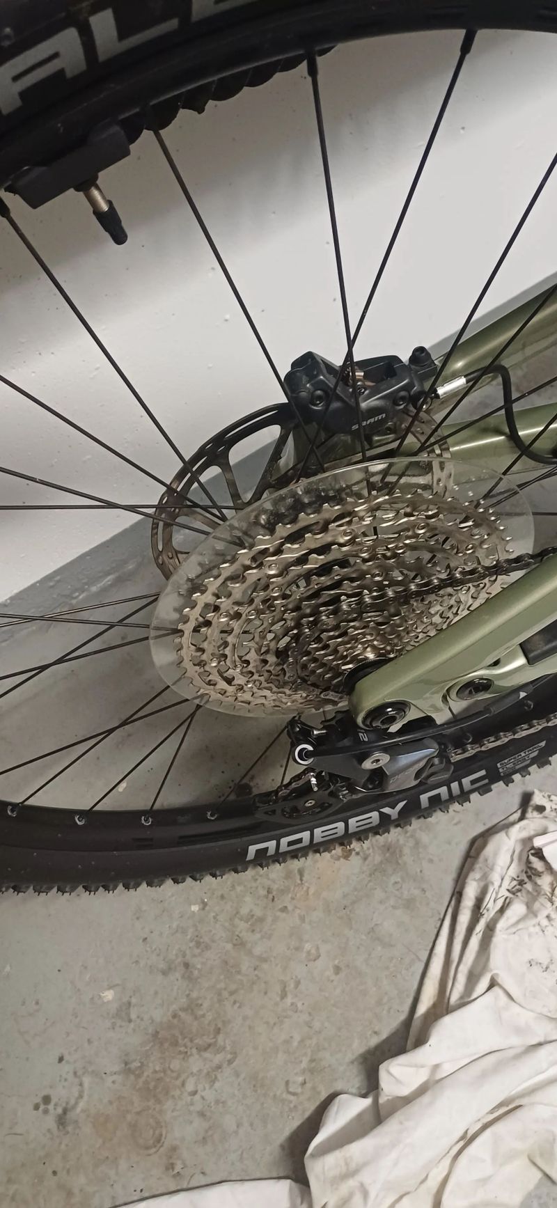 Canyon Neuron ON fly CF7