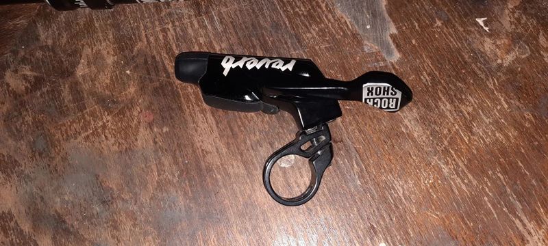 Rock Shox Reverb stealth B1